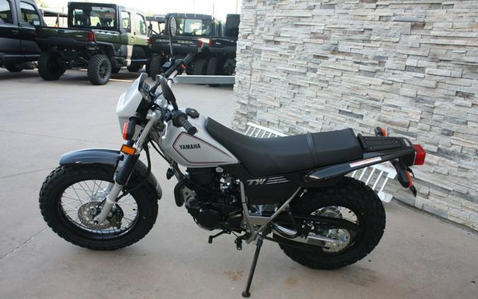 2027 Yamaha TW200V1