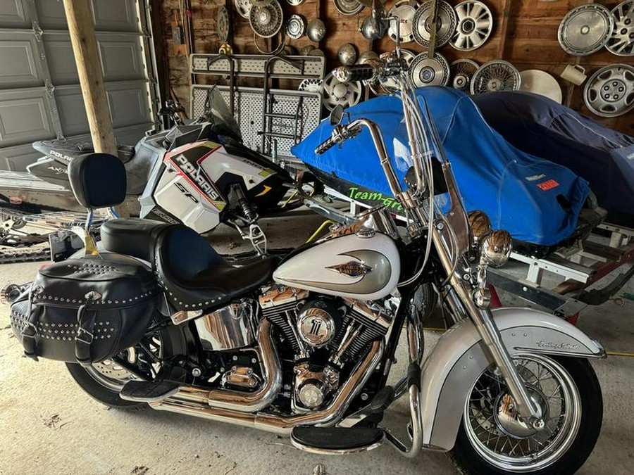 2009 Harley-Davidson® FLSTC - Heritage Softail®