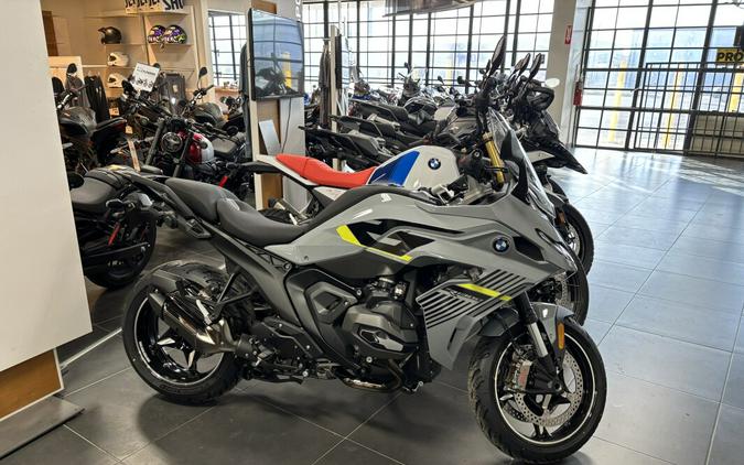2026 BMW Motorrad R 1300 RS FREE LIFETIME POWERTRAIN WARRANTY