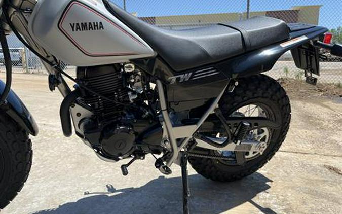 2026 Yamaha TW200