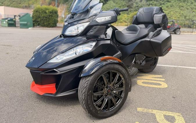 2016 Can-Am Spyder RT-S Special Series 6-Speed Semi-Automatic