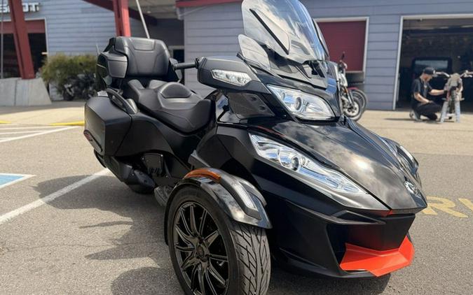 2016 Can-Am Spyder RT-S Special Series 6-Speed Semi-Automatic