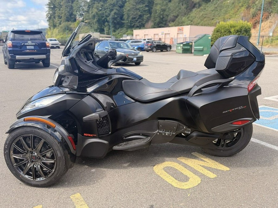 2016 Can-Am Spyder RT-S Special Series 6-Speed Semi-Automatic (SE6)