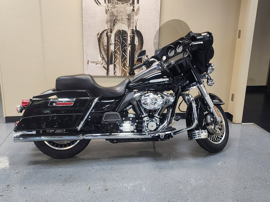 2013 Harley-Davidson® FLHTK Electra Glide® Ultra Limited