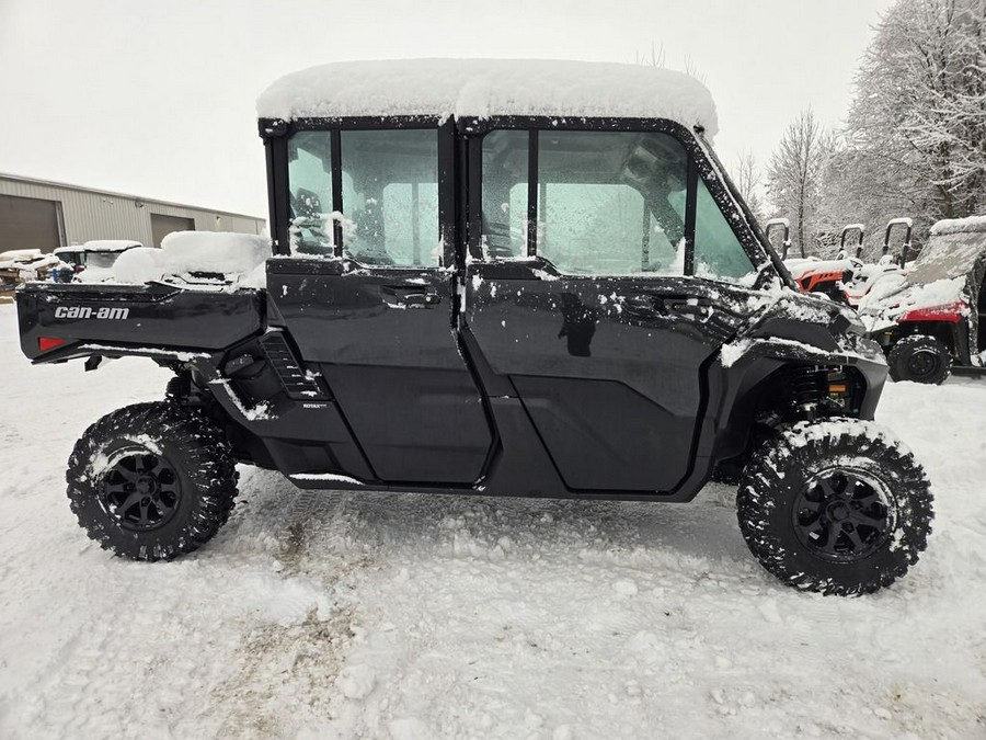 2026 Can-Am® Defender MAX XT CAB HD11