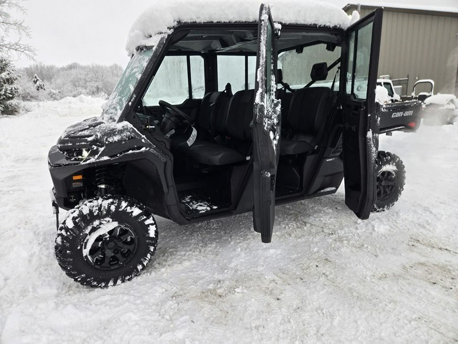 2026 Can-Am® Defender MAX XT CAB HD11