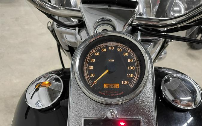 2001 Harley-Davidson® Road King Classic