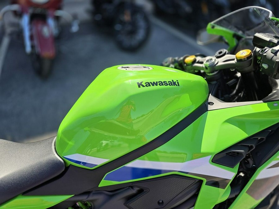 2026 Kawasaki Ninja® ZX™-4RR ABS