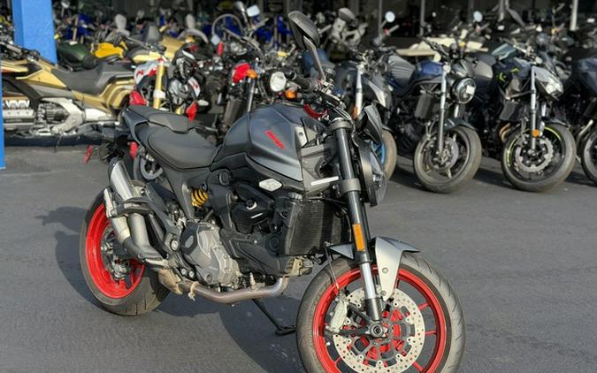 2024 Ducati Monster