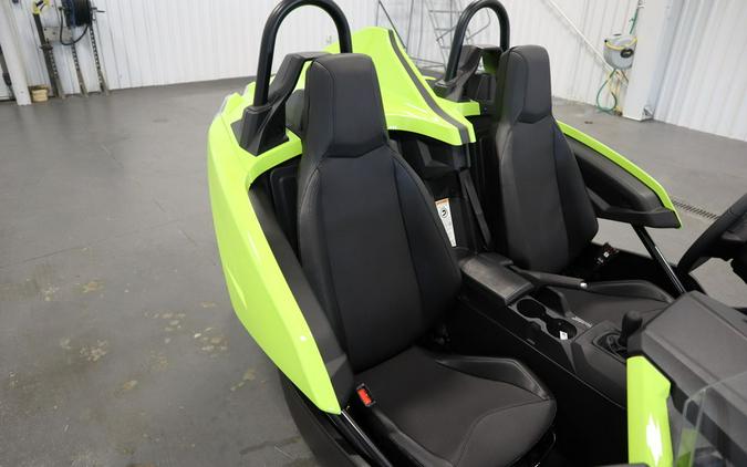 2023 Polaris Slingshot® Slingshot® SL Neon Lime (Manual)