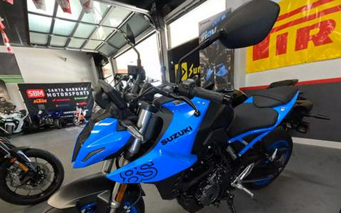 2023 Suzuki GSX-8S