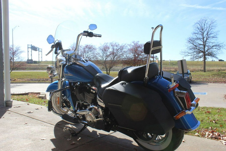 2018 Harley-Davidson® FLDE - Softail® Deluxe