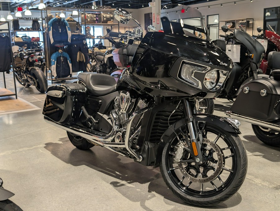 2025 Indian Motorcycle Challenger Limited with 112 Powerband Audio Package