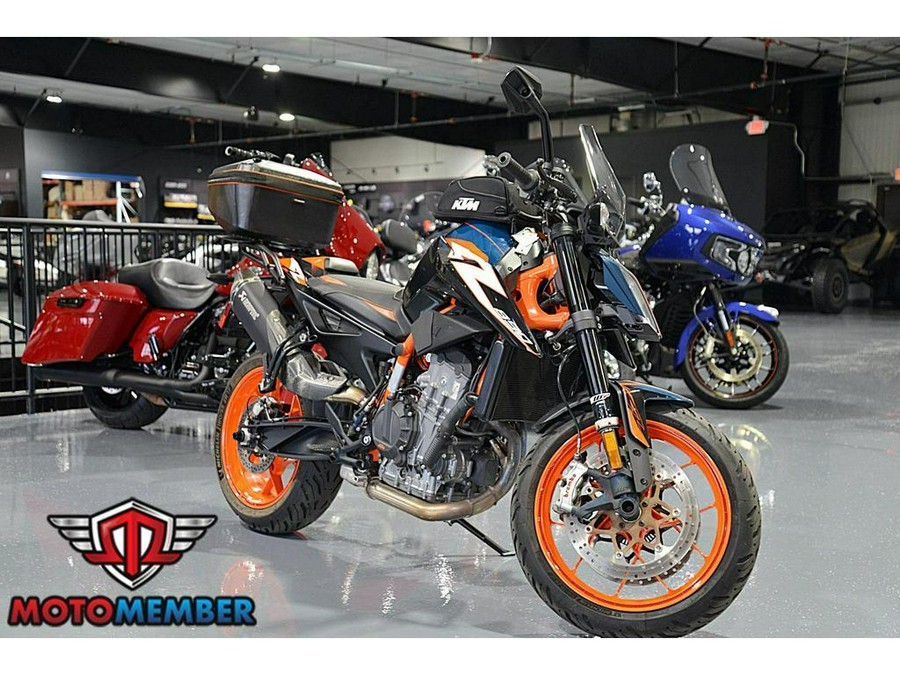 2022 KTM DUKE 890 R