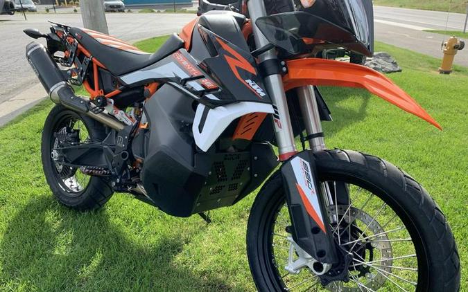 2021 KTM 890 Adventure R