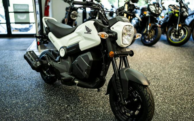 2025 Honda Navi White