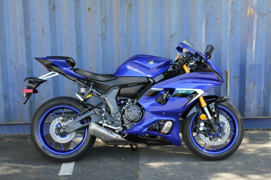 2025 Yamaha YZF R7
