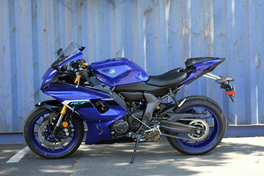 2025 Yamaha YZF R7