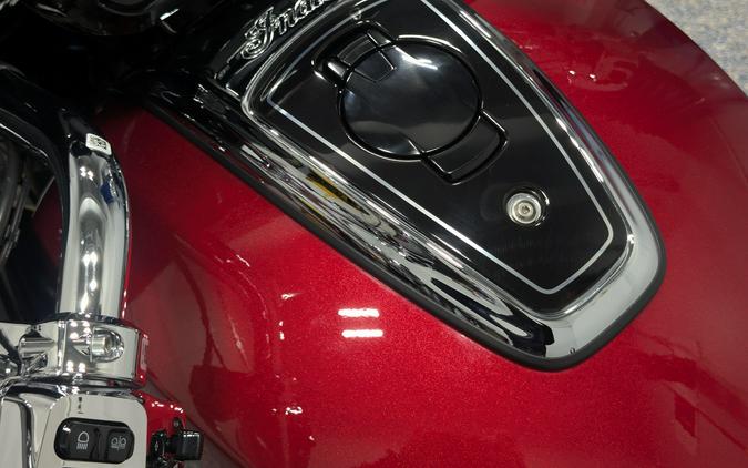 2025 Indian Motorcycle Challenger Limited with 112 Powerband Audio Package