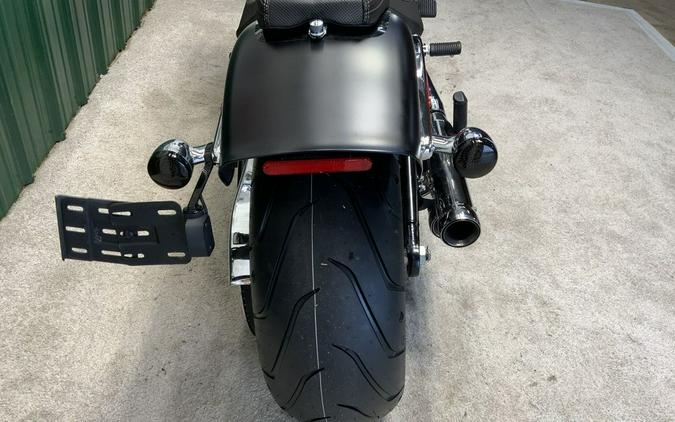 2023 Harley-Davidson® FXBR - Breakout® 117