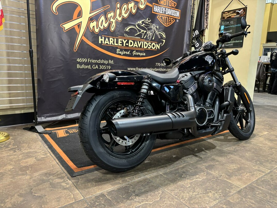 2026 Harley-Davidson® Nightster® Vivid Black Black Cast Wheels