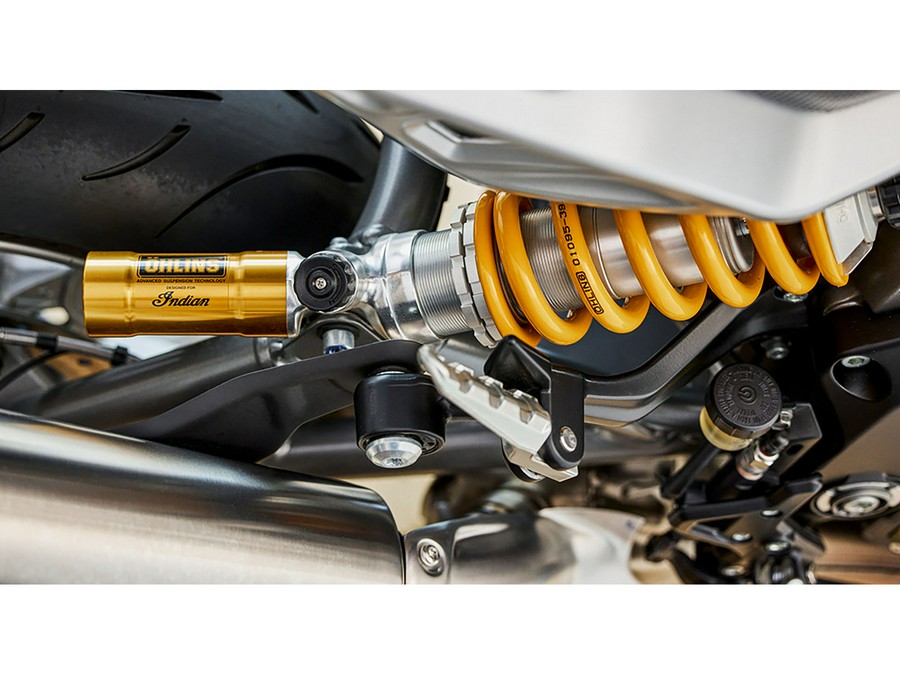 2024 Indian FTR R Carbon