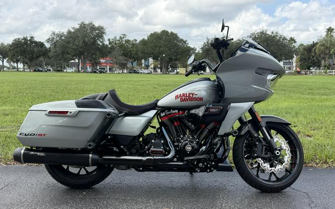 FLTRXSTSE 2025 CVO Road Glide ST