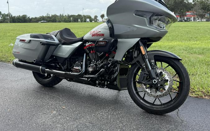 FLTRXSTSE 2025 CVO Road Glide ST