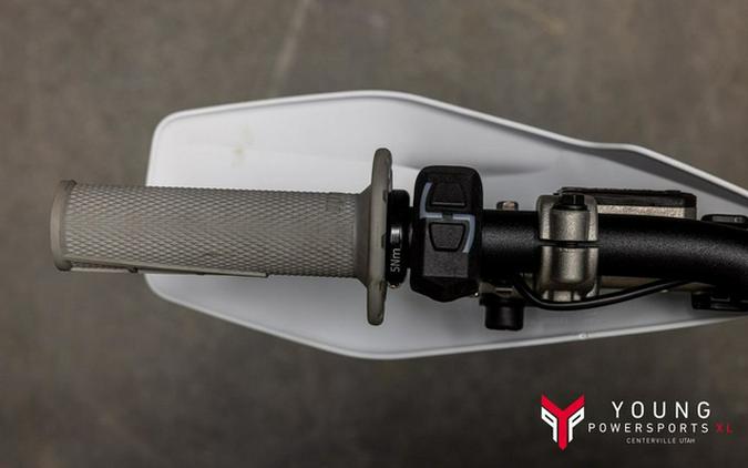 2025 Husqvarna TE 300 Pro