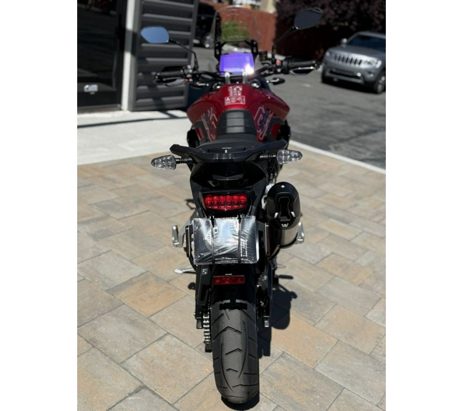 2025 Triumph Tiger 900 GT Pro Carnival Red / Sapphire Black
