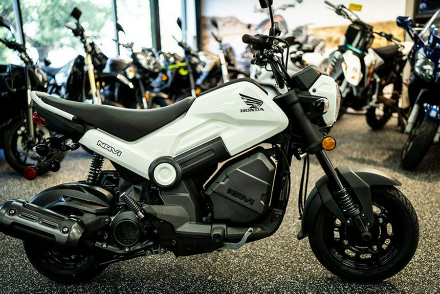2025 Honda Navi White