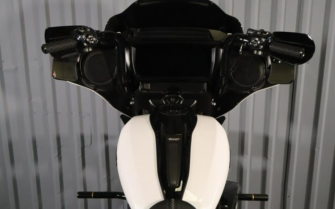 2024 Harley-Davidson® Street Glide® FLHX