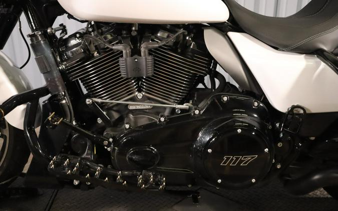 2024 Harley-Davidson® Street Glide® FLHX