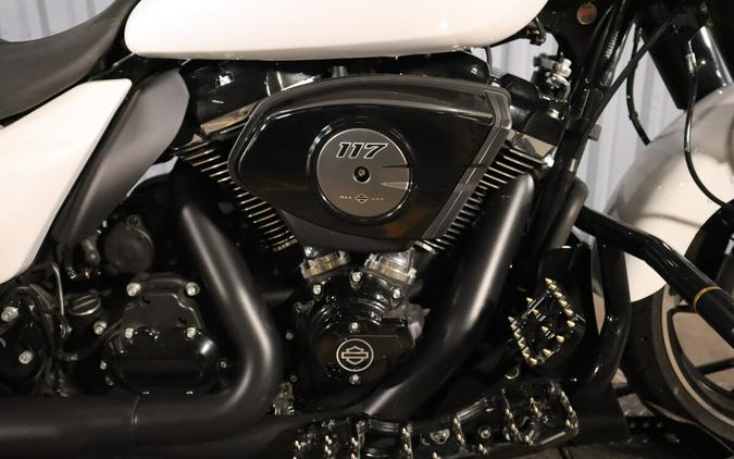 2024 Harley-Davidson® Street Glide® FLHX