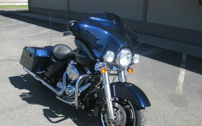 2012 Harley-Davidson Street Glide Big Blue Pearl