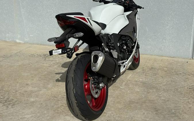 2025 Kawasaki Ninja ZX-6R ABS