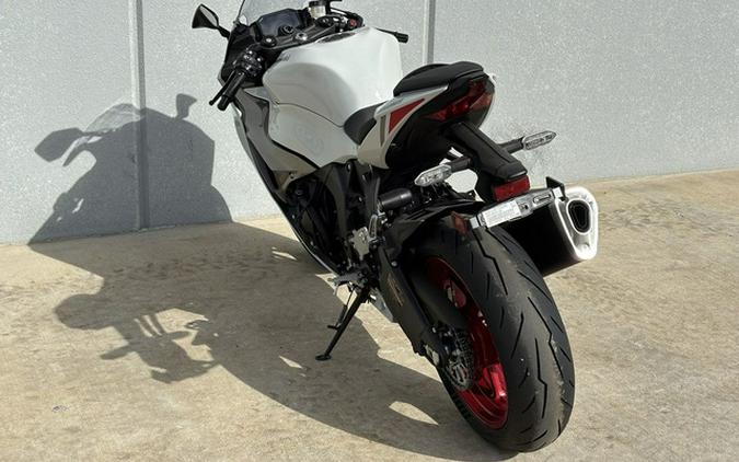 2025 Kawasaki Ninja ZX-6R ABS