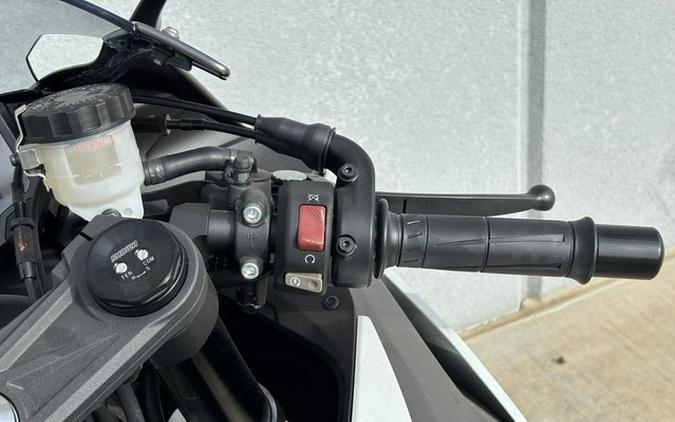 2025 Kawasaki Ninja ZX-6R ABS