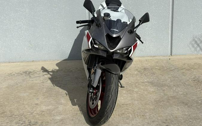 2025 Kawasaki Ninja ZX-6R ABS