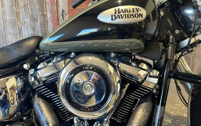 2021 Harley-Davidson® FLHC - Heritage Classic