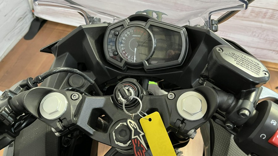 2023 Kawasaki NINJA 400