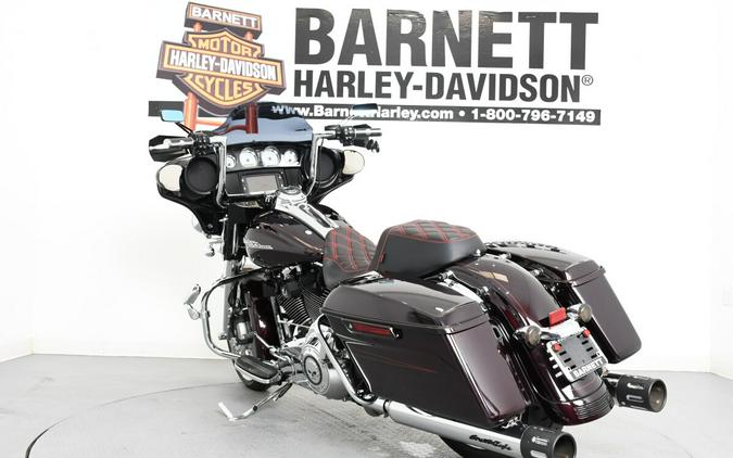 2014 Harley-Davidson® FLHXS Street Glide® Special