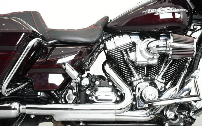 2014 Harley-Davidson® FLHXS Street Glide® Special