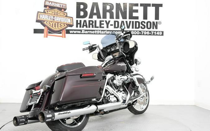 2014 Harley-Davidson® FLHXS Street Glide® Special