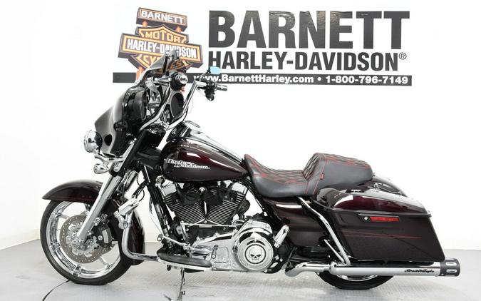 2014 Harley-Davidson® FLHXS Street Glide® Special