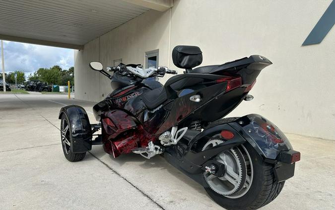 2009 Can-Am Spyder Roadster SE5