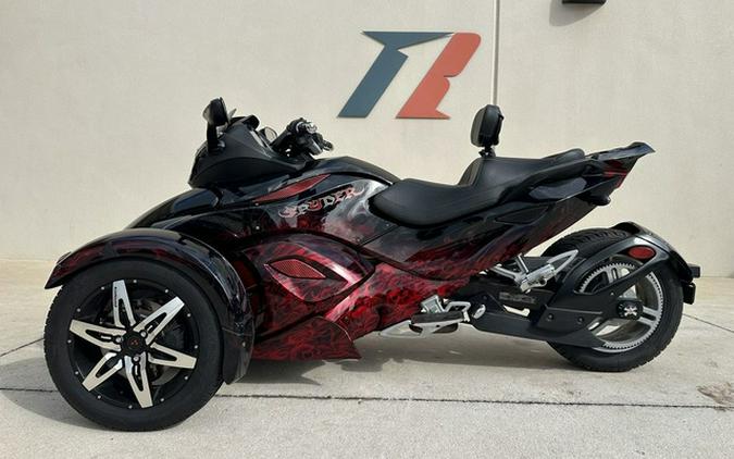 2009 Can-Am Spyder Roadster SE5