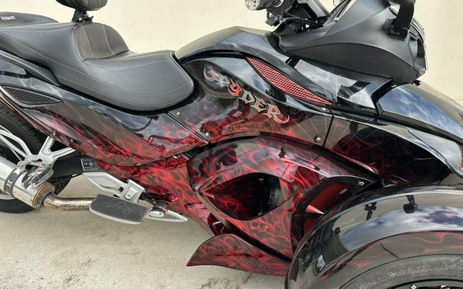2009 Can-Am Spyder Roadster SE5