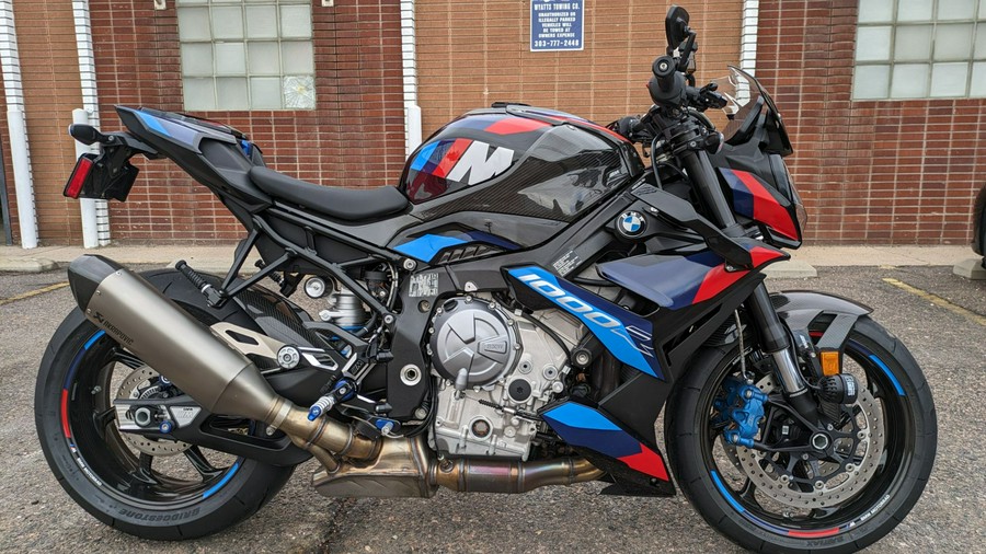 2023 BMW M 1000 R