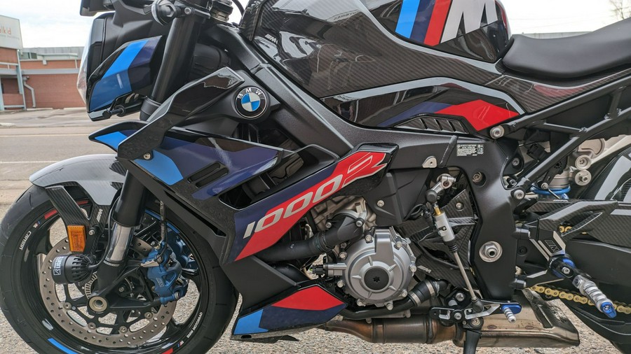 2023 BMW M 1000 R